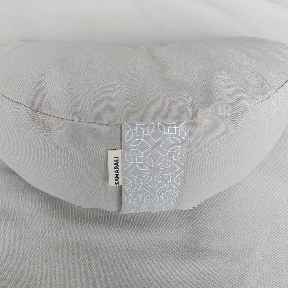 Meditationsset Kissen ChatGr in beruhigendem Grün, ideal für Yoga und Meditation, mit weichem Bezug und komfortabler Füllung.