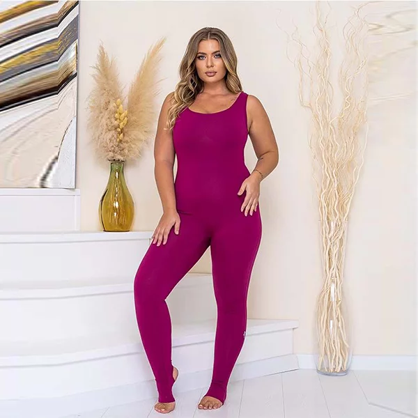 Yoga Jumpsuit Atlantic in Blau, nachhaltig und vegan, mit schmalem Schnitt und angenehmem Tragekomfort für entspannte Übungen