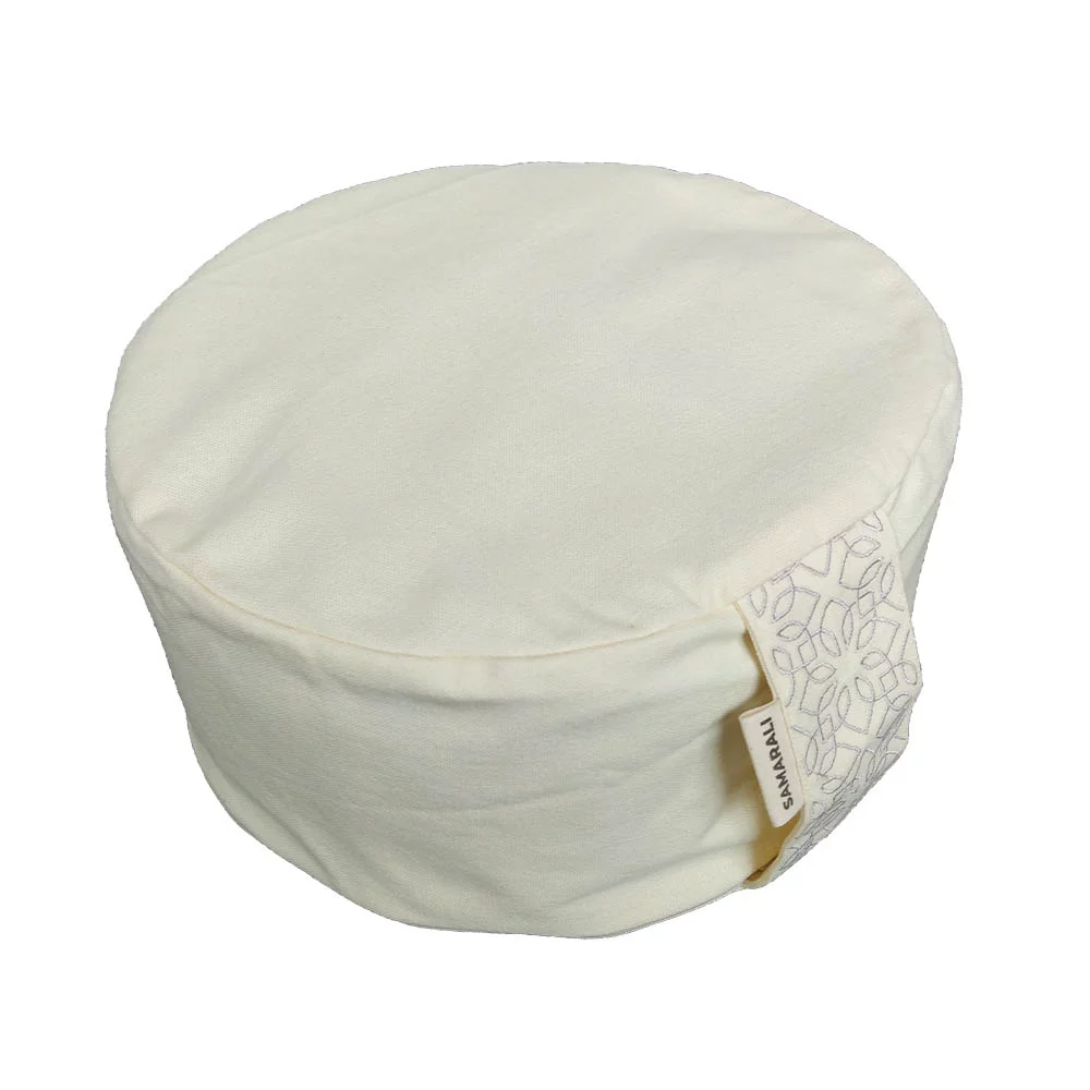 Rundes Zafu Meditationskissen aus Bio-Baumwolle mit sanfter Füllung, ideal für komfortables Sitzen während der Meditation.