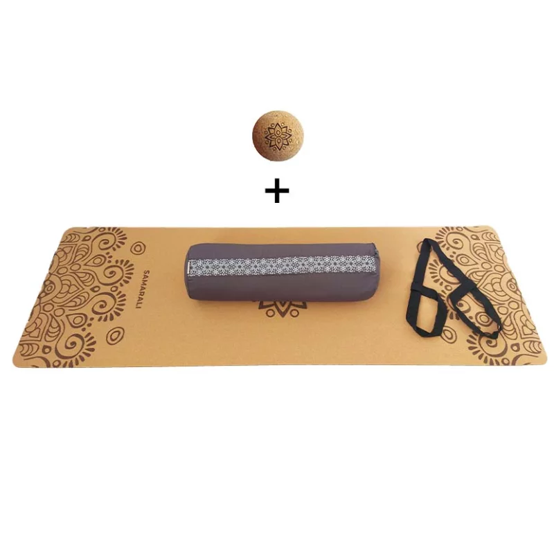 Yin Yoga Set „Sun“ mit Yogamatte, Kissen und Blöcken in warmen Farben, ideal für entspannende Yoga-Sessions.