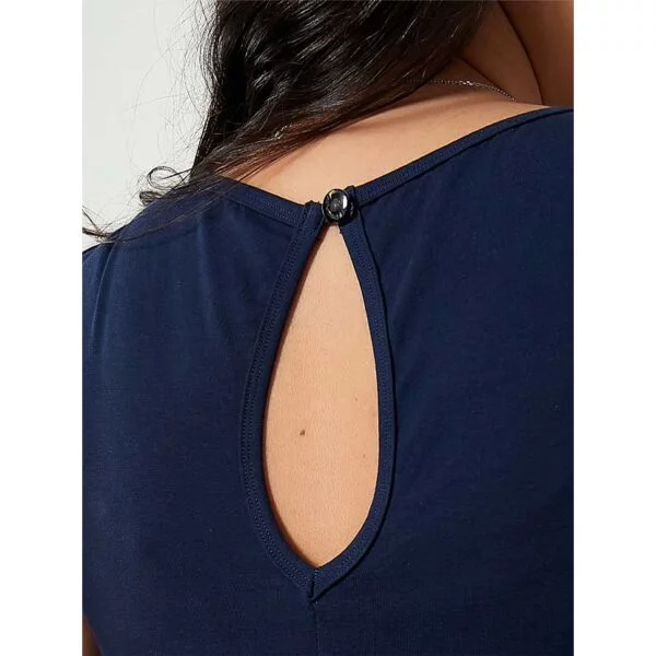 Jumpsuit Terra in Erdtönen, nachhaltig und vegan, mit schmalen Trägern und lockerem Sitz, ideal für umweltbewusste Mode.