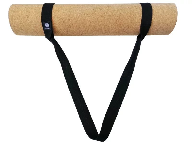 Nachhaltiges Classic Yogamatte Set basic4 mit Tasche, Gurt und Blöcken in sanften Farben für umweltbewusstes Yoga.