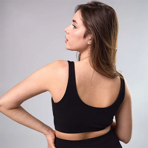 Yoga-BH und Leggings-Set aus Oeko Tex Baumwolle in elegantem Design, perfekt für Komfort und Stil beim Yoga.